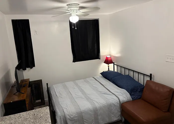 Pearl Cozy Cute Efficient Unit To Downtown Phx Stadiums Blueprint Ctr Convention Center Arts Roosevelt Row District Asu Uofa Lite Rail Phoenix